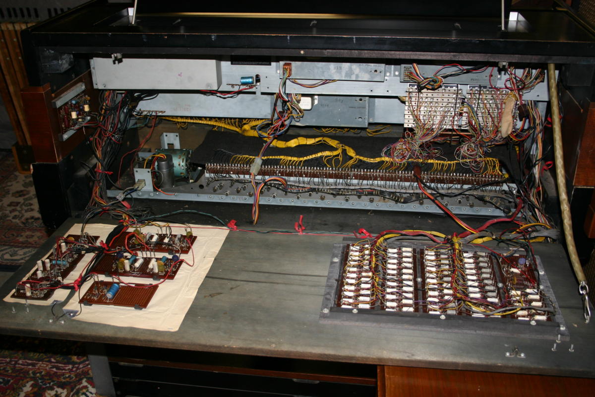 Hammond X77 met Leslie for sale